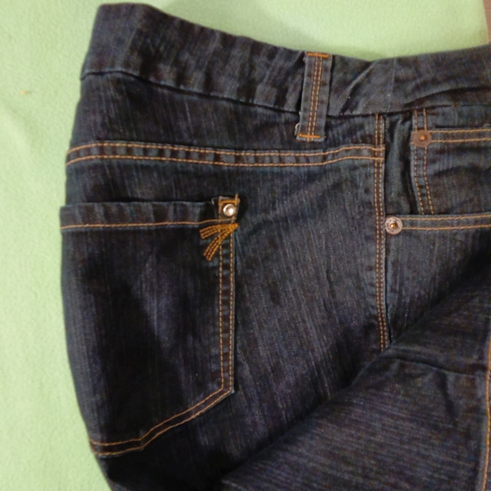Torrid Flamming Heart Jeans - Picture 5 of 7